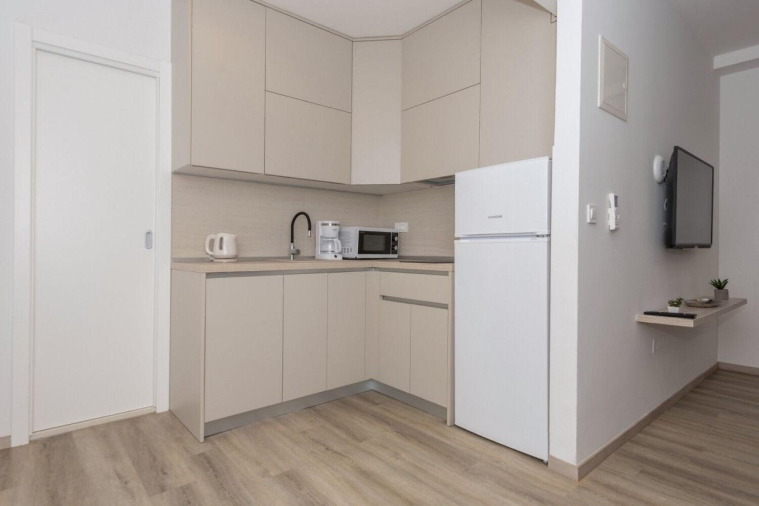 Apartments Mari - 40M From The Beach Makarska Exterior foto